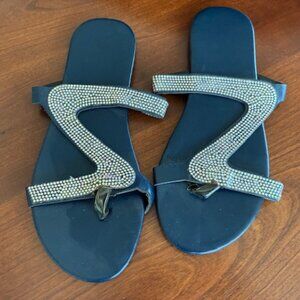 New * very flat SHIMMER STUD "S" design FLIP FLOPS Sandals BLACK Vegan 7.5 / 8